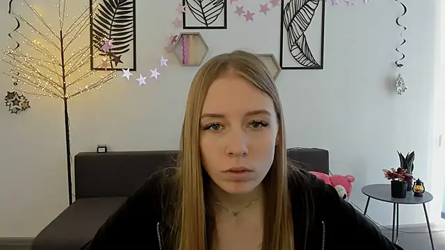 AnnNorriss online show from February 23, 9:22 am