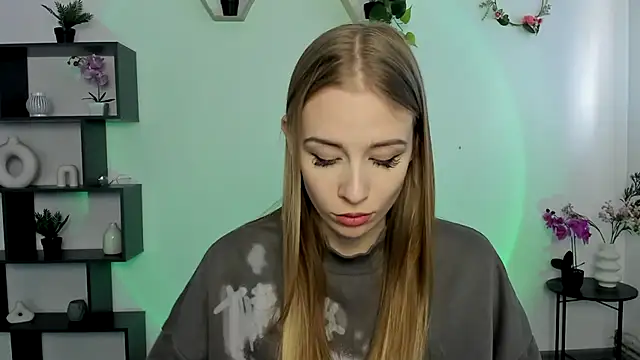 AnnNorriss online show from March 5, 10:55 am