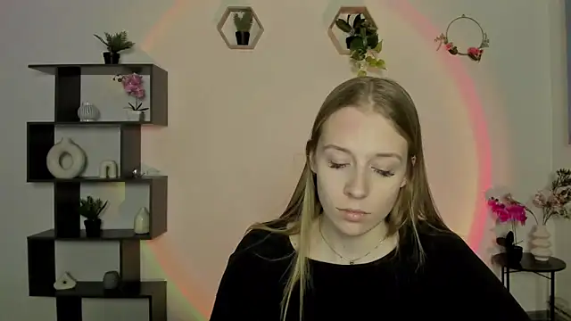 AnnNorriss online show from March 6, 5:00 pm