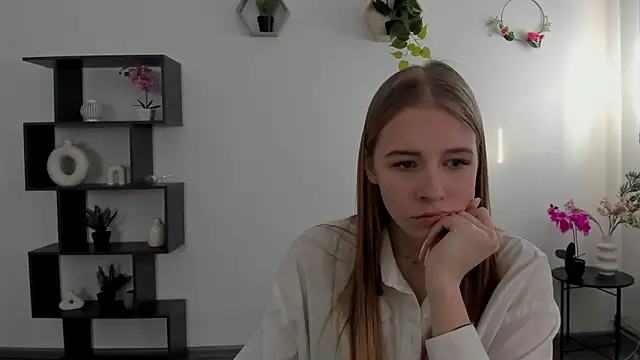 AnnNorriss online show from March 9, 6:28 am