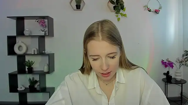 AnnNorriss online show from March 9, 9:35 am