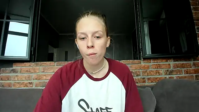 AnnNorriss online show from October 7, 9:39 am