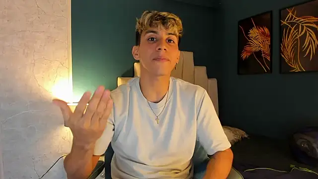 Allex Cano online show from March 2, 9:10 am