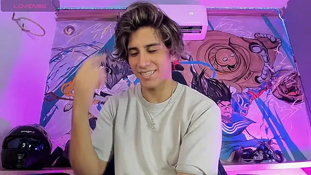 Allex Cano online show from September 17, 7:15 pm