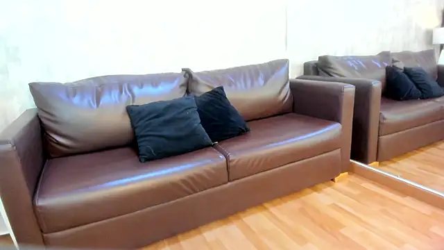 NahomyCarther online show from November 4, 3:49 am