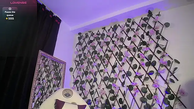 aron and paula online show from February 26, 4:14 am