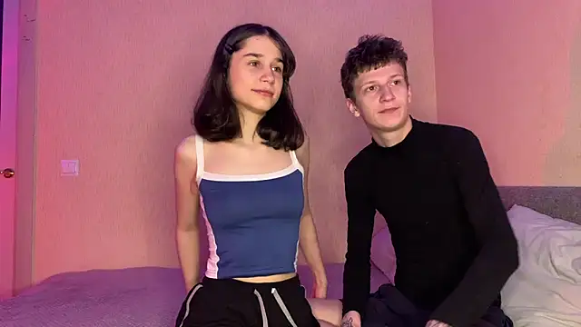 Snapshot of baby_lesi chatting on October 15, 4:18 pm baby lesi online show from October 15, 4:18 pm