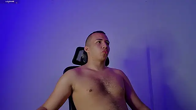 Donathoo1 online show from March 6, 2:18 pm