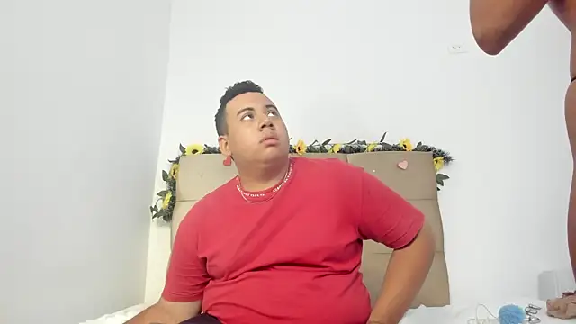 MICHAEL AND SHARON online show from February 27, 5:45 am