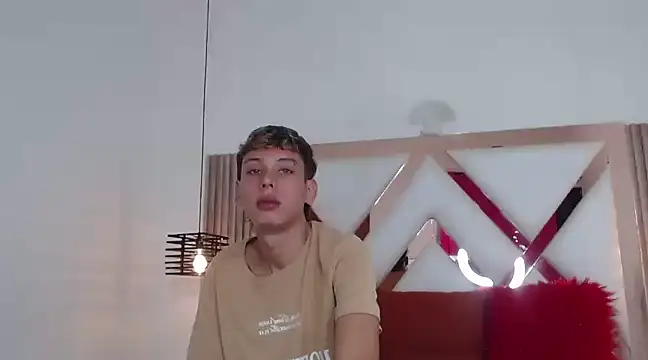 Snapshot of Noahoconor chatting on February 26, 3:41 pm Noahoconor online show from February 26, 3:41 pm