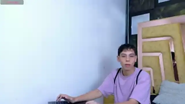 Snapshot of Noahoconor chatting on October 21, 7:36 pm Noahoconor online show from October 21, 7:36 pm