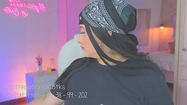 Leaa Cox online show from October 2, 3:13 am