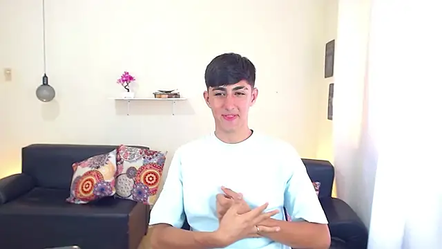 babymaik online show from February 23, 7:28 pm