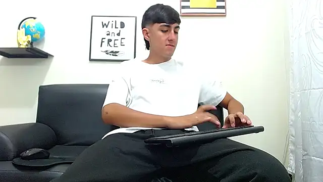 babymaik online show from March 21, 11:34 pm