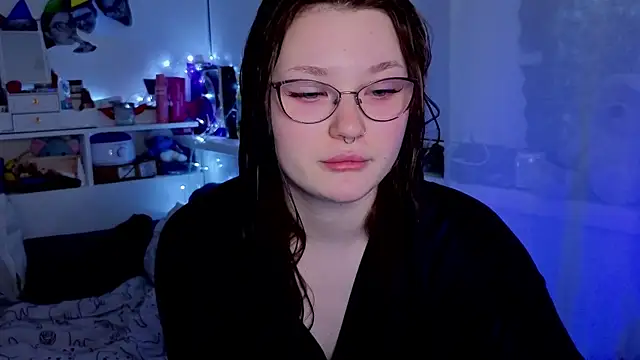 milliedoll online show from November 8, 2:45 am