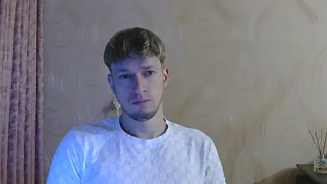 frama666 online show from November 6, 8:54 pm