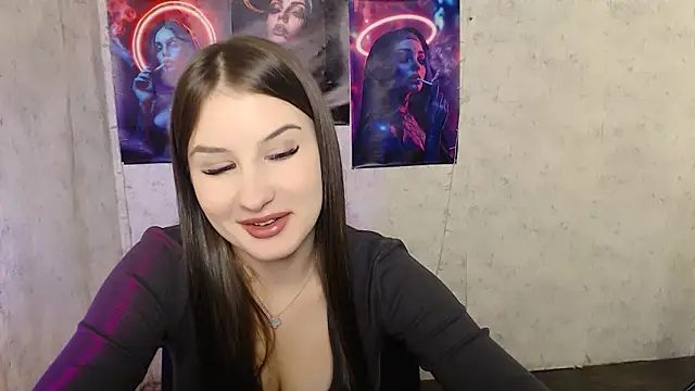  MiaAngell online show from October 17, 12:30 pm