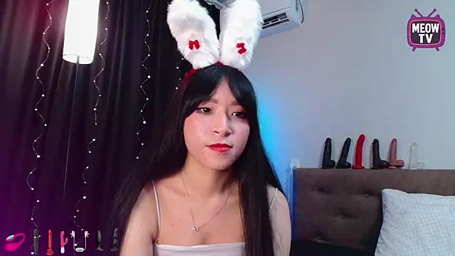 miyakimi0101 online show from September 24, 1:09 am