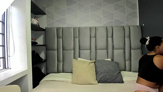 Natasha rose   online show from September 19, 9:04 pm