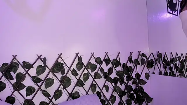 Anniie  Evans online show from March 15, 5:15 pm