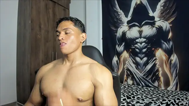 Snapshot of bigger_ragnarsson chatting on March 22, 1:11 am bigger ragnarsson online show from March 22, 1:11 am