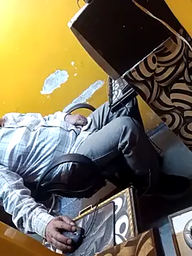 Snapshot of longsexji chatting on March 9, 11:36 am longsexji online show from March 9, 11:36 am