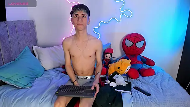 callum 77 online show from September 13, 2:06 pm