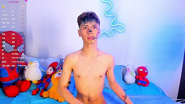 callum 77 online show from October 24, 11:56 pm