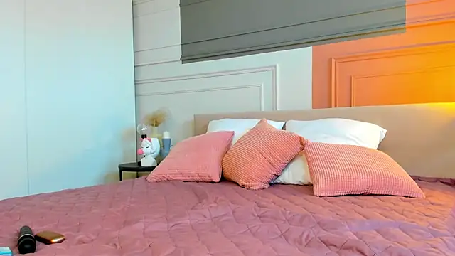  BunnyDollStella  online show from March 20, 7:14 am