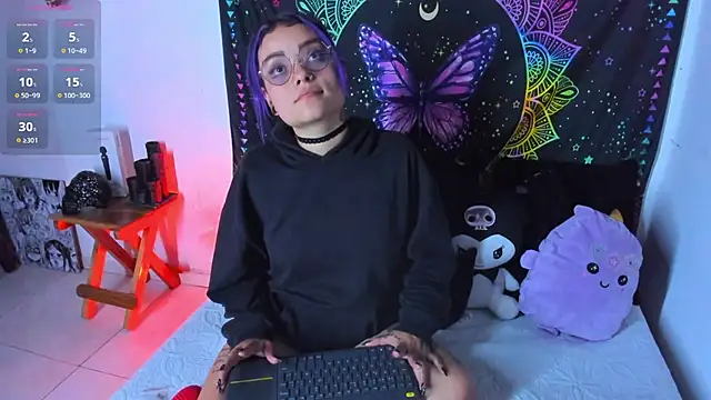 ChloeAllennn online show from February 28, 2:31 am