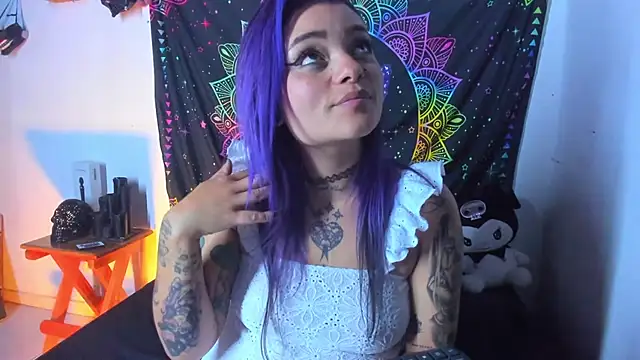 ChloeAllennn online show from March 14, 3:26 am