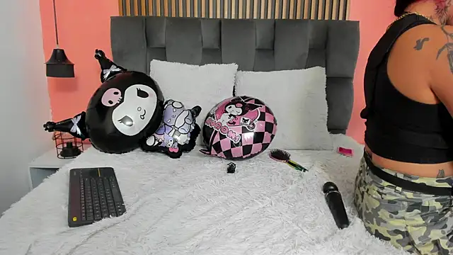 Georgina Vega online show from October 28, 4:16 am