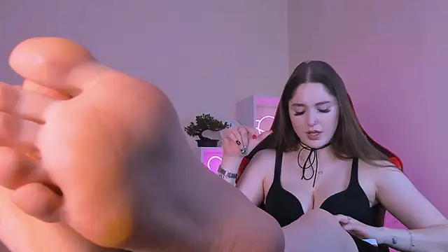 hazel sullivan online show from September 16, 12:28 pm