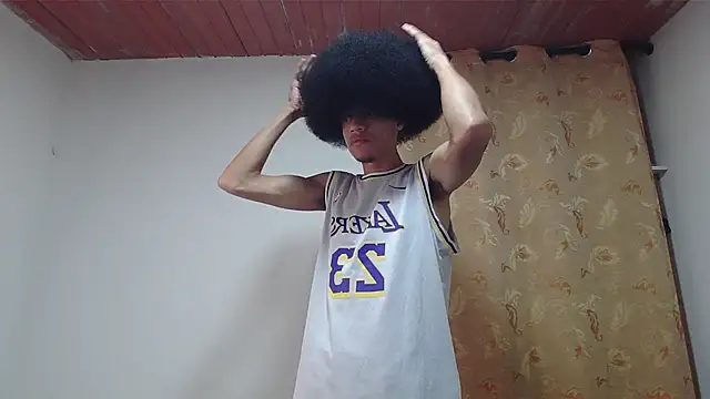 Snapshot of Smith_Gael chatting on December 15, 11:09 pm Smith Gael online show from December 15, 11:09 pm