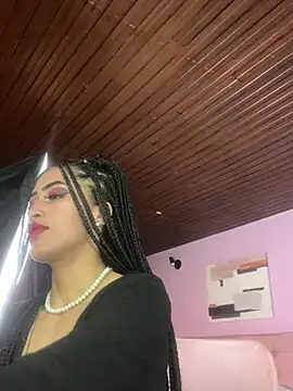 MichelleDiaz Pink online show from March 4, 3:11 am