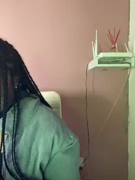 MichelleDiaz Pink online show from March 11, 4:32 am