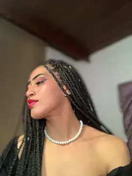 MichelleDiaz Pink online show from March 12, 4:19 am