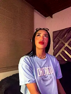 MichelleDiaz Pink online show from September 28, 11:32 pm