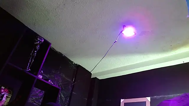 Pandora 9666 online show from October 15, 2:39 pm