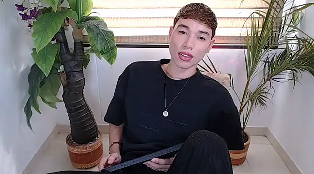 cod dolll online show from February 25, 9:02 pm