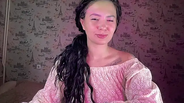 Snapshot of Just_Scarlet_ chatting on October 4, 10:35 am Just Scarlet online show from October 4, 10:35 am