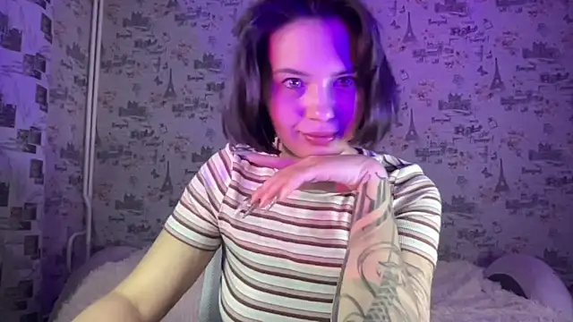 Snapshot of Just_Scarlet_ chatting on October 18, 11:55 am Just Scarlet online show from October 18, 11:55 am