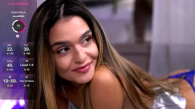 Snapshot of RobertaRosetti chatting on October 5, 8:34 am RobertaRosetti online show from October 5, 8:34 am