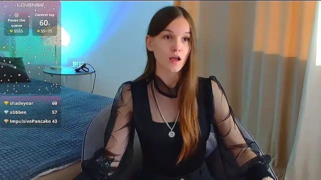 Amber Rogers online show from September 13, 2:28 pm