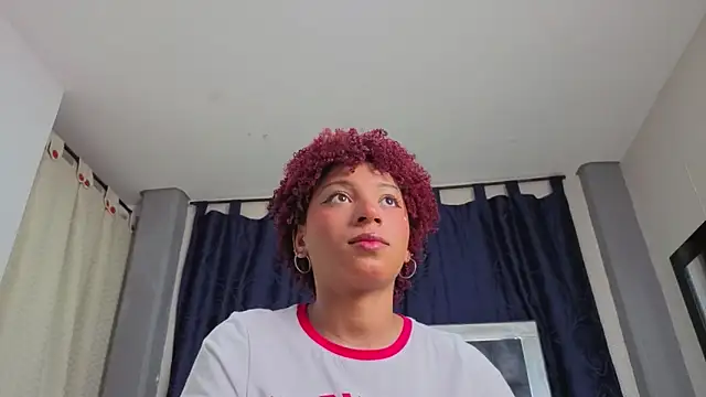 Effie cooper online show from September 21, 6:09 pm