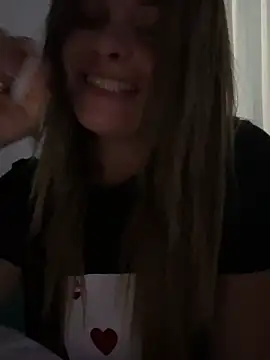 Snapshot of gynna_kimera chatting on February 26, 11:15 pm gynna kimera online show from February 26, 11:15 pm