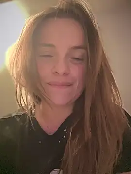 Snapshot of gynna_kimera chatting on September 11, 3:06 am gynna kimera online show from September 11, 3:06 am