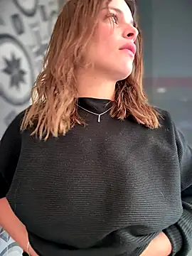 Snapshot of gynna_kimera chatting on October 13, 7:58 pm gynna kimera online show from October 13, 7:58 pm