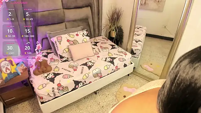 Layla Clarke online show from September 13, 3:50 am