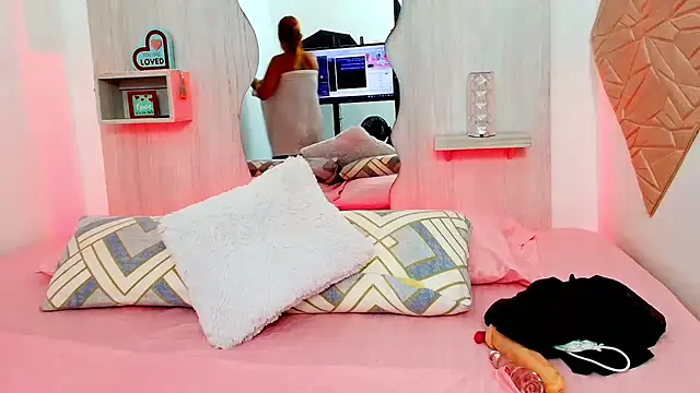 ZaraRousse online show from September 11, 3:06 am